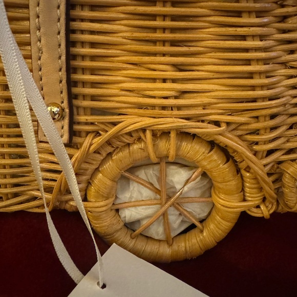 NWT limited edition Kate Spade “Vita Riva Wicker Car Bag” - Picture 5 of 10